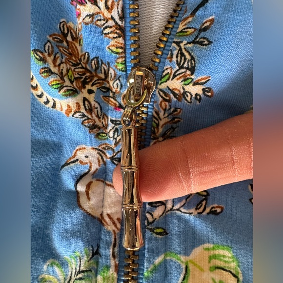 Lilly Pulitzer long sleeve resort wear dress w bamboo zipper pull, front pockets - Picture 2 of 8